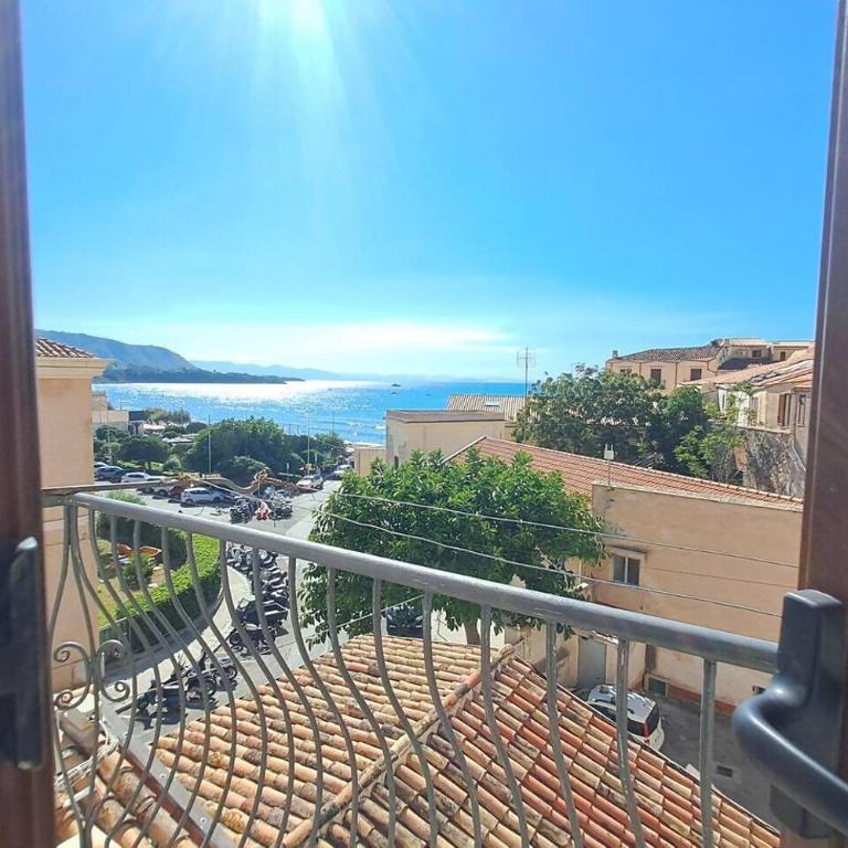 Mare Mare Apartment - Appartamento con 1 Camera da Letto e Balcone - 1