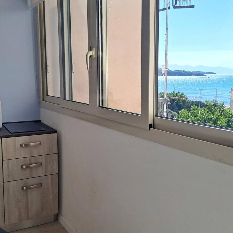 Mare Mare Apartment - Appartamento con 1 Camera da Letto e Balcone - 8