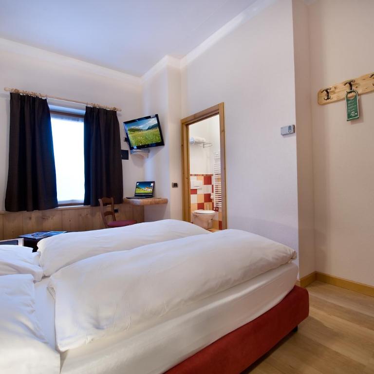 Hotel Alegra - Camera Economy Matrimoniale/Doppia con Letti Singoli - 2