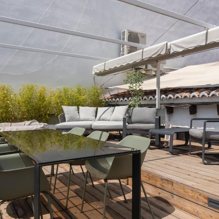 VLC Host - Martí Apartments - Four-Bedroom Apartment - 6