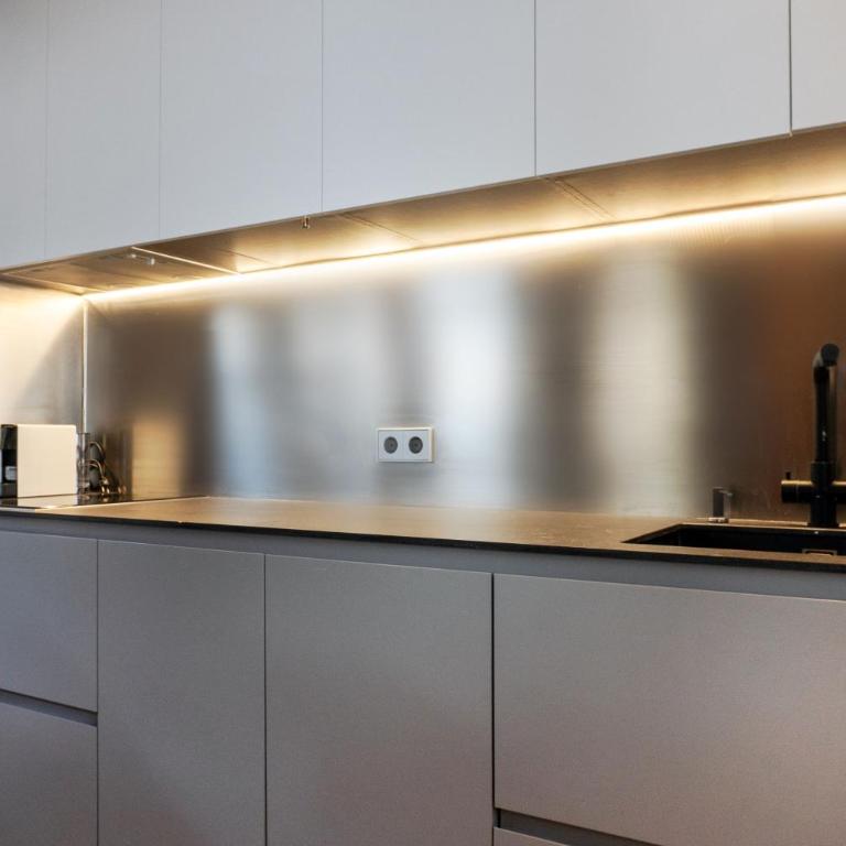 VLC Host - Martí Apartments - Four-Bedroom Apartment - 16