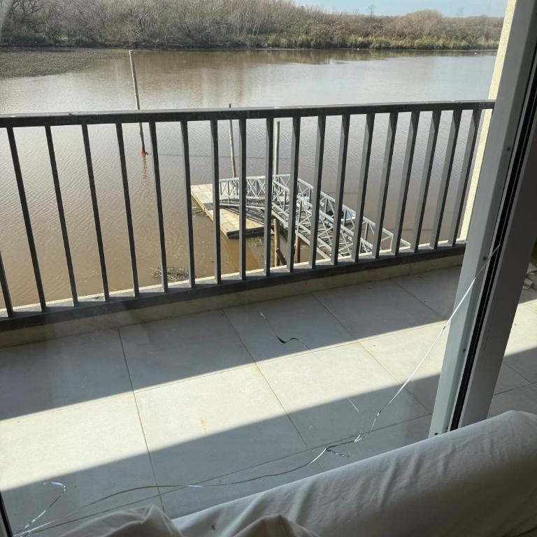 Isla del Este - Depto 3 dorm con vista al canal - Apartamento de 3 dormitorios - 42