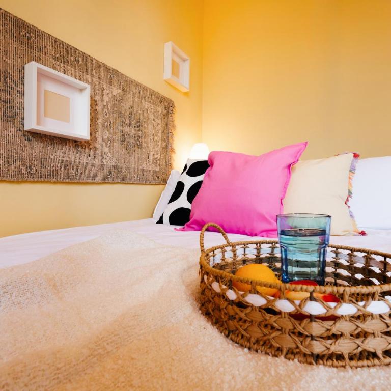 Sunwave with Terrace 280 Mbps Old Town Renovated - Three-Bedroom Premium Apartment with Balcony - 35
