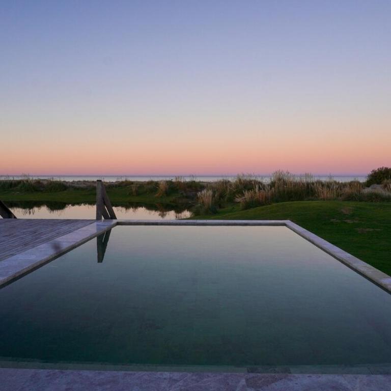 Casa de Lujo Frente al Mar - Chacra Lobos de Mar - Five-Bedroom House - 4
