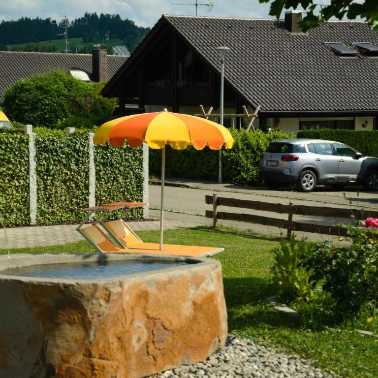 Ferien im Hummelhaus - Apartment mit 1 Schlafzimmer - 2