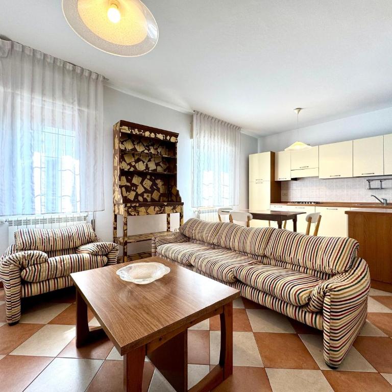 Sole Mare - Carraro Immobiliare - Family Apartments - Appartamento con 2 Camere da Letto - 3