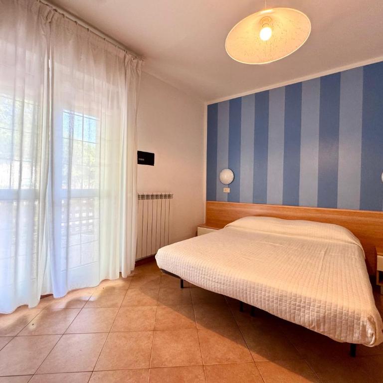Sole Mare - Carraro Immobiliare - Family Apartments - Appartamento con 2 Camere da Letto - 4