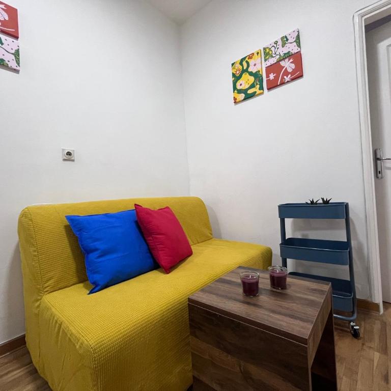 The Cozy George Apartment - One-Bedroom Apartment - 4
