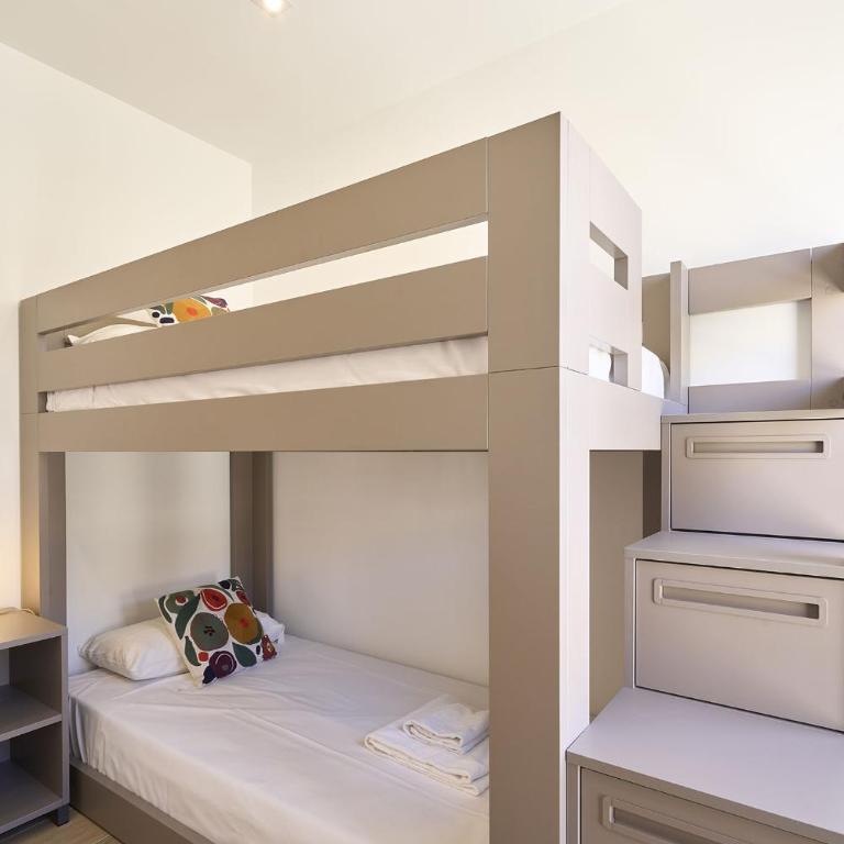 Apartamentos Plaza de San Juan by keyhom - Two-Bedroom Apartment - 13