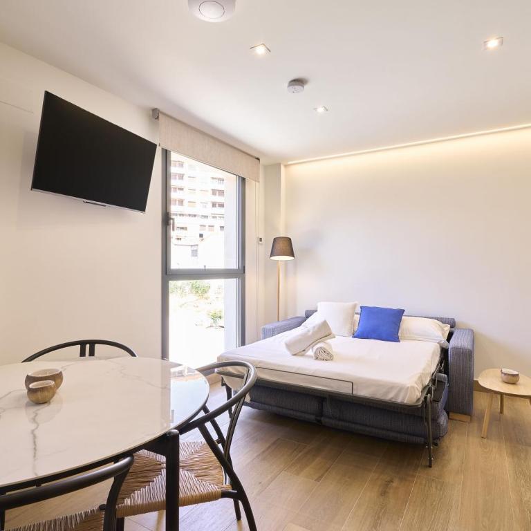 Apartamentos Plaza de San Juan by keyhom - One-Bedroom Apartment - 17