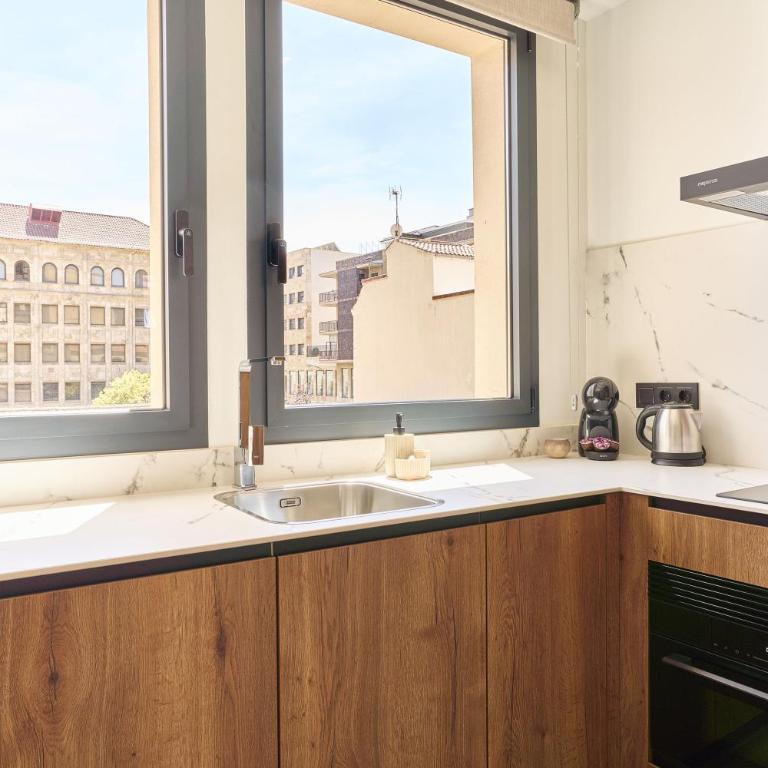 Apartamentos Plaza de San Juan by keyhom - Two-Bedroom Apartment - 16