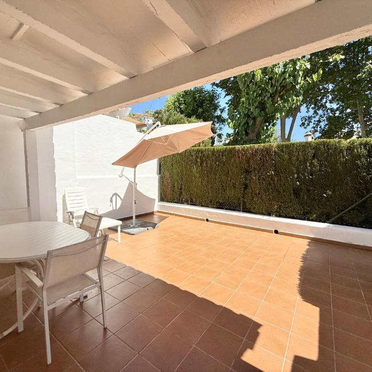 El Capricho Townhouse With Swimming Pool - EaW Homes - Casa de 3 dormitorios - 5