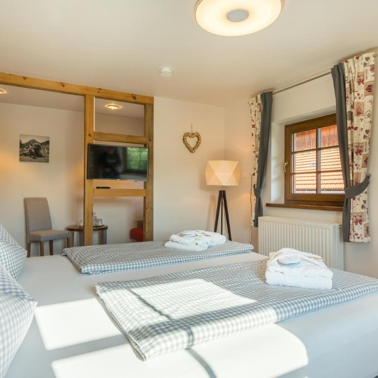 Boutique Hotel beim Lipp - Restaurant & Spa - Superior Doppelzimmer - 6