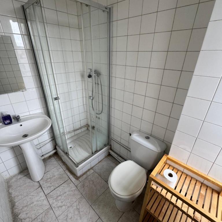 Hostel Wilson - Single Bed in 4-Bed Dormitory Room - 4