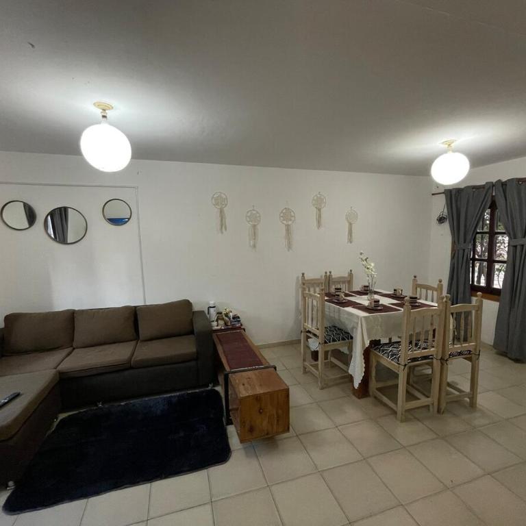 Dúplex cerca del Aeropuerto y Terminal de Ómnibus - Apartamento de 2 dormitorios - 7