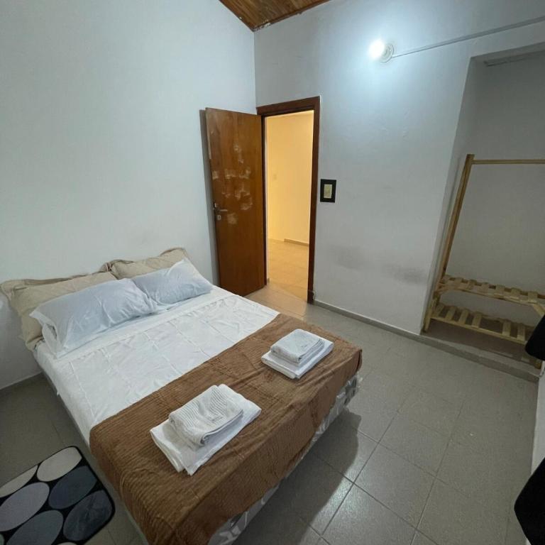 Dúplex cerca del Aeropuerto y Terminal de Ómnibus - Apartamento de 2 dormitorios - 14