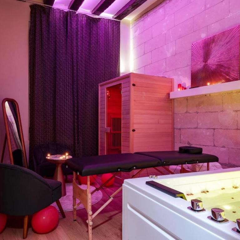 La Plume d'Amour- Love Room au Cœur du Vieux Tours - Apartment mit 1 Schlafzimmer - 9
