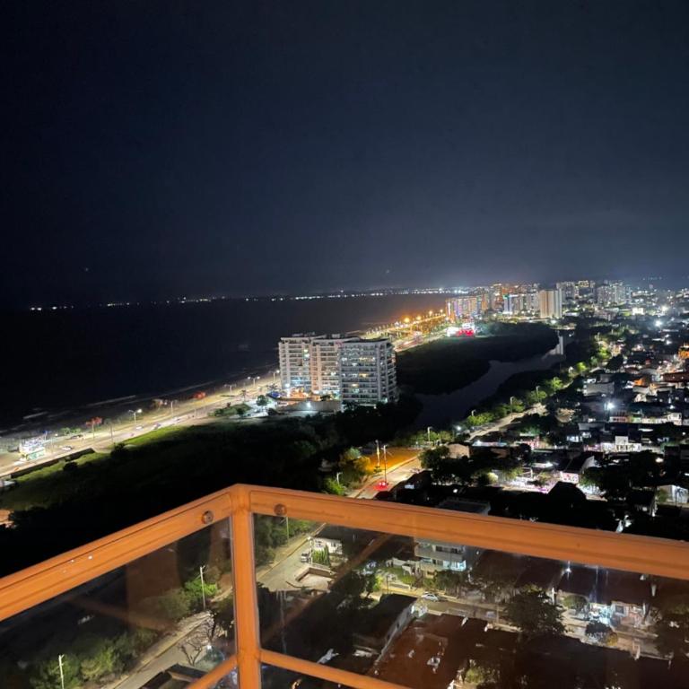 Maravilloso Apto Vista al Mar Ubicación Central - Apartment - 21