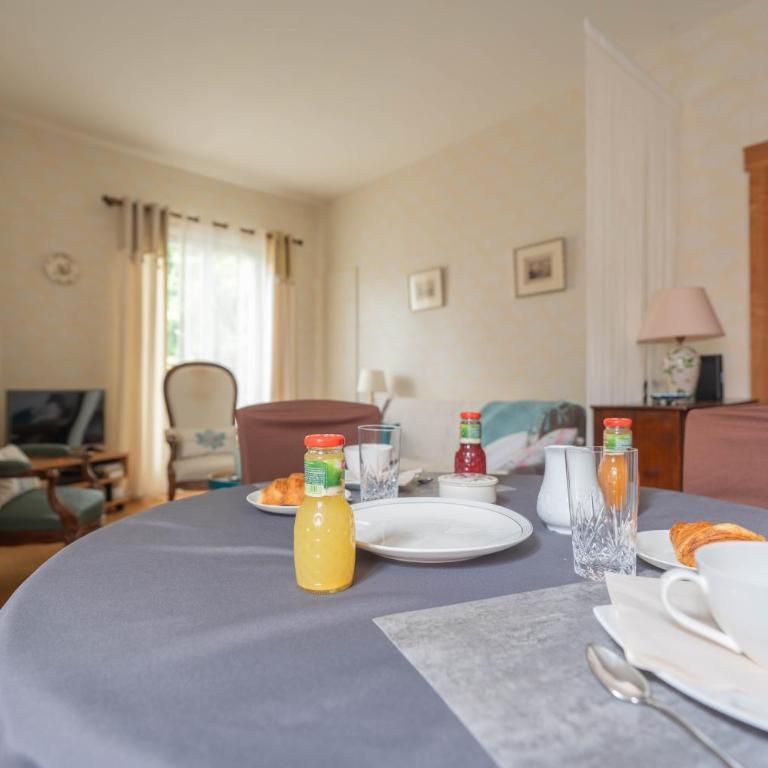 Au Petit Bonheur Proche Centre et Lac - Apartment mit 1 Schlafzimmer - 5