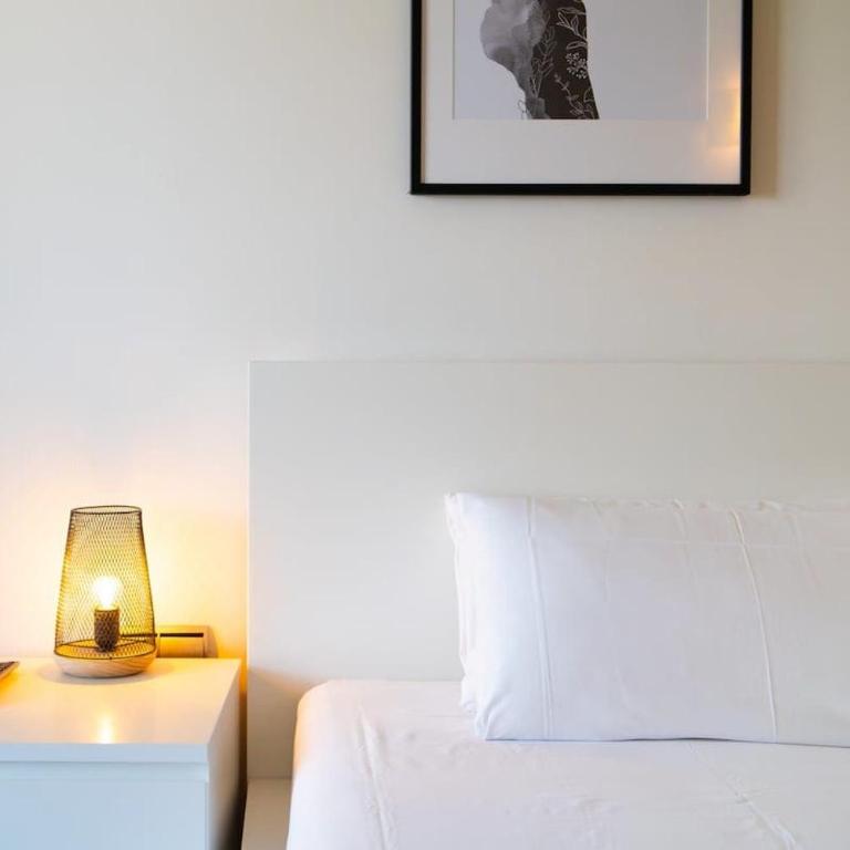 Unique Rentals-Seafront Luxe Suites - Apartment - 15