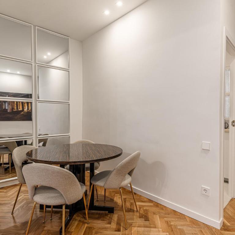 Waou Madrid Centro V - Alquiler Corta Duración - Apartamento de 2 dormitorios - 9