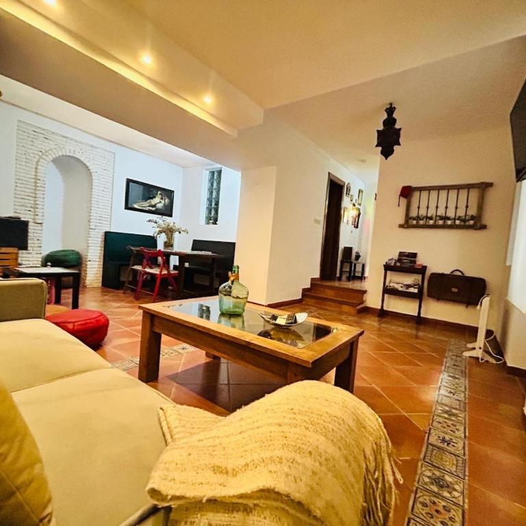 El balcón del Príncipe - Two-Bedroom Apartment - 27