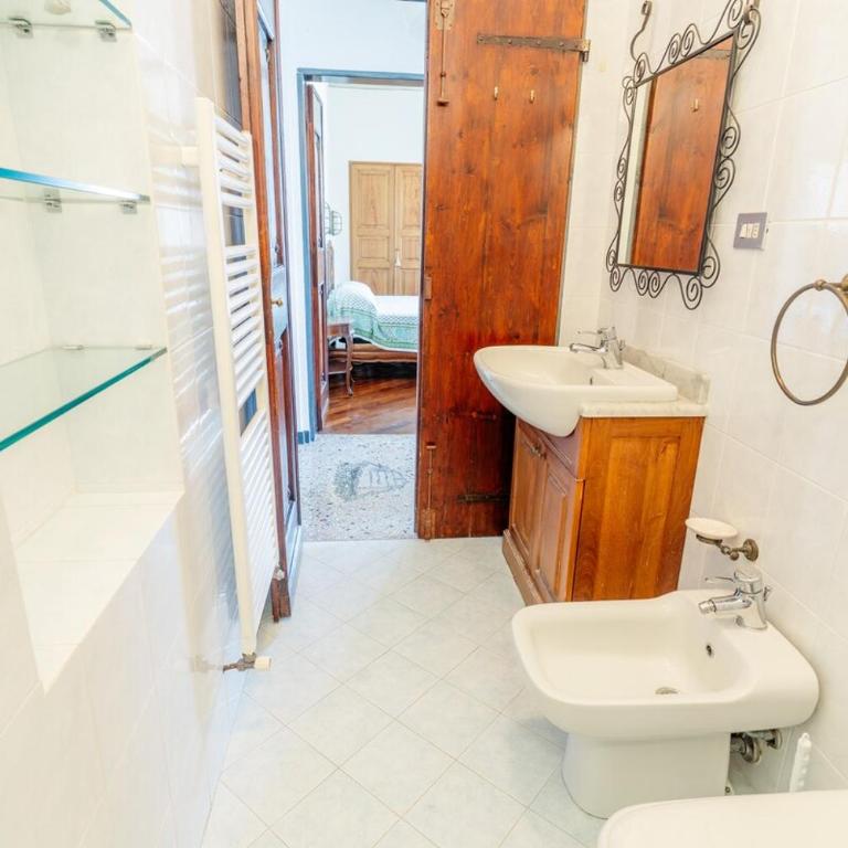 4 beds-sea view with private garage - Appartamento con 1 Camera da Letto - 19