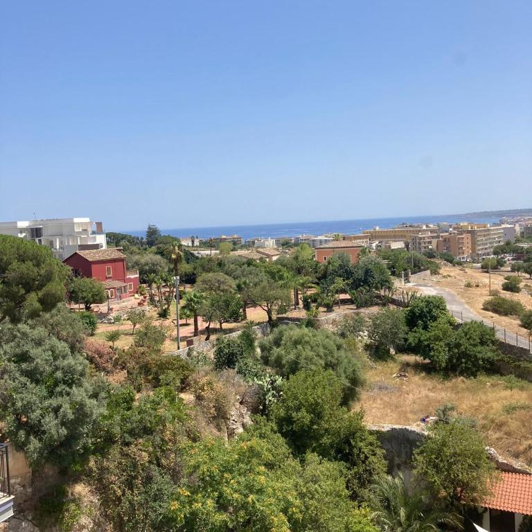 La Casa Del Belvedere - Appartamento con 2 Camere da Letto e Vista Città - 17