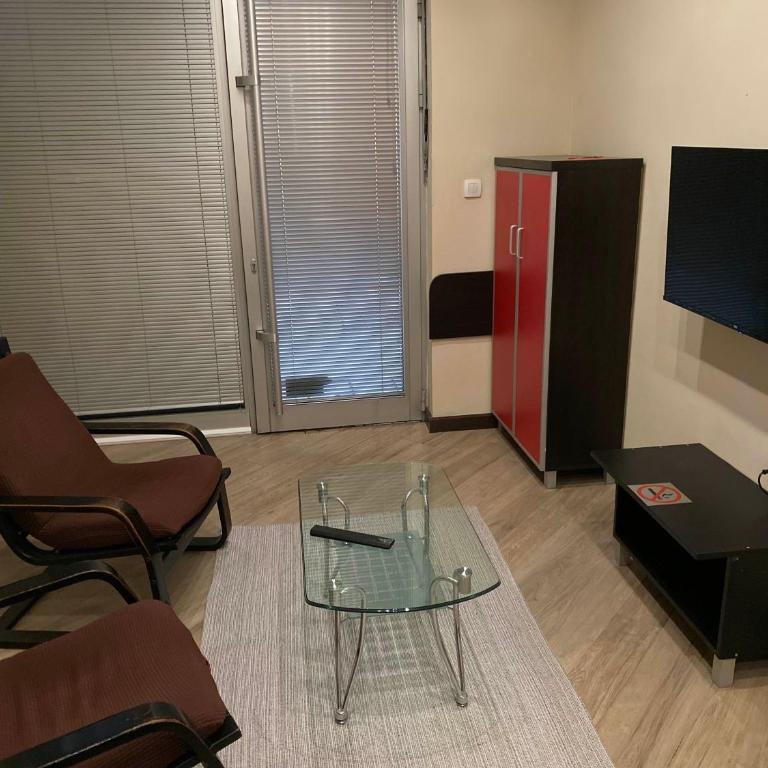 DCXIX Apartments - One-Bedroom Apartment - 10