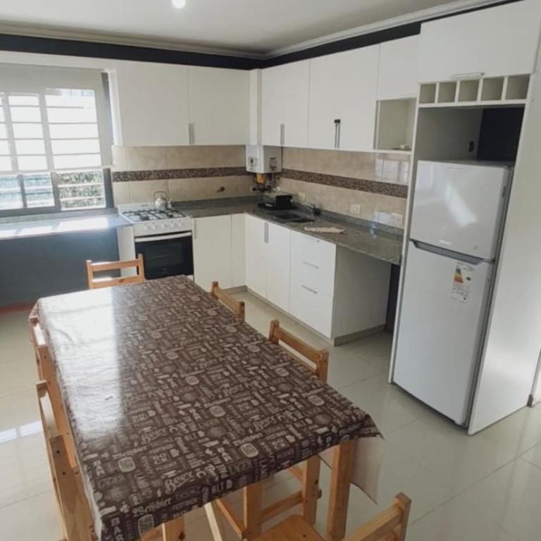 depto con cochera, centrico y luminoso - Apartamento de 2 dormitorios - 16