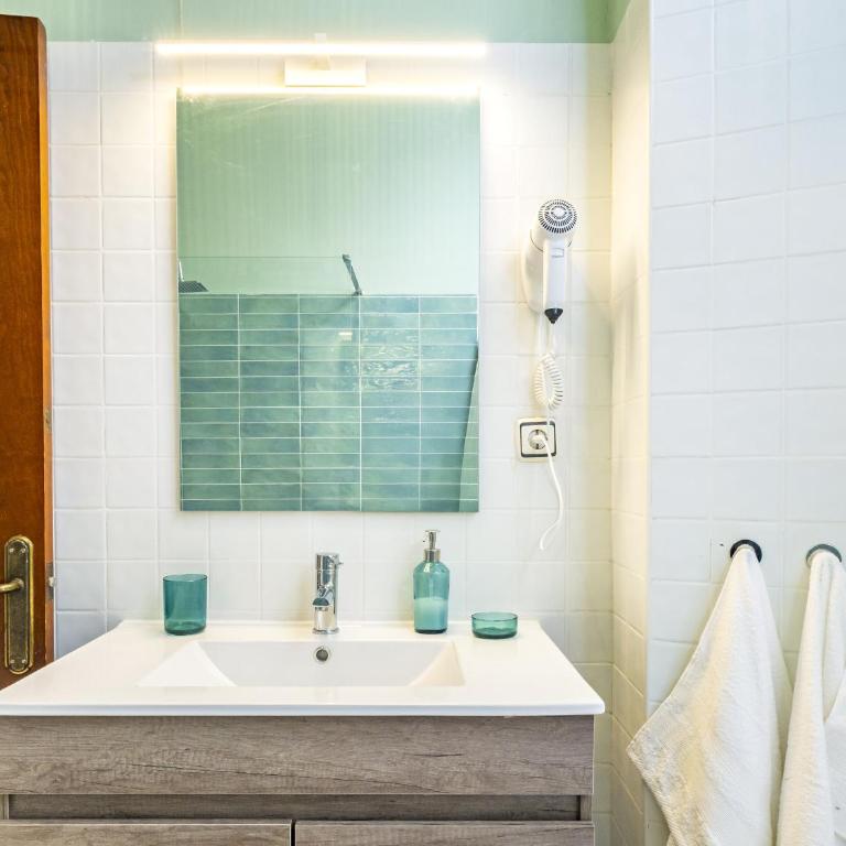Cubo's Luciano Malaga Apartment & Optional Parking - Apartamento - 28