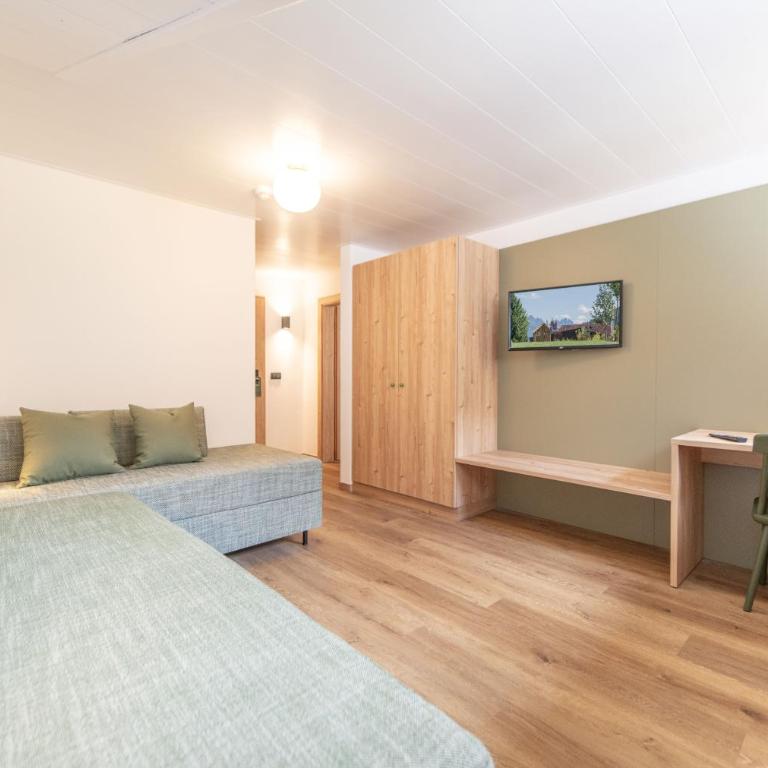 Linara Mountain Family Stay - Habitación Familiar Deluxe - 2