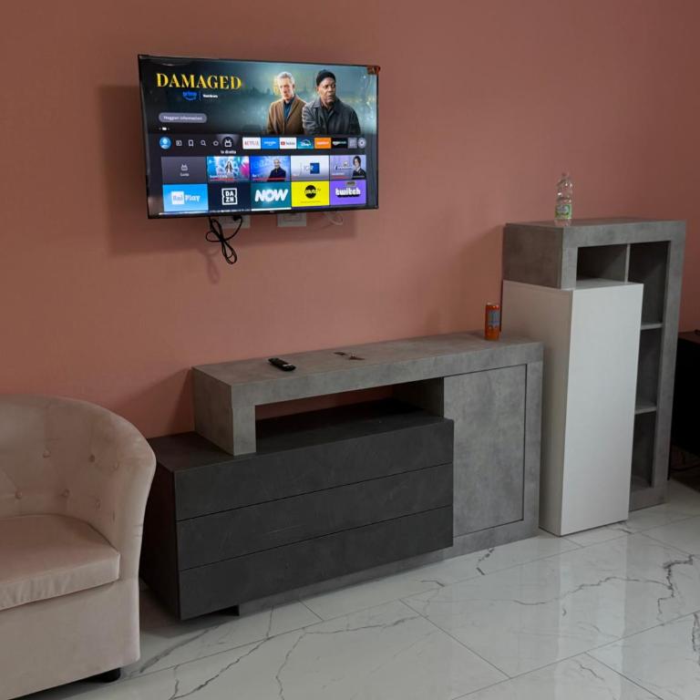 Luna Guest House - Camera Tripla Luxury - 8