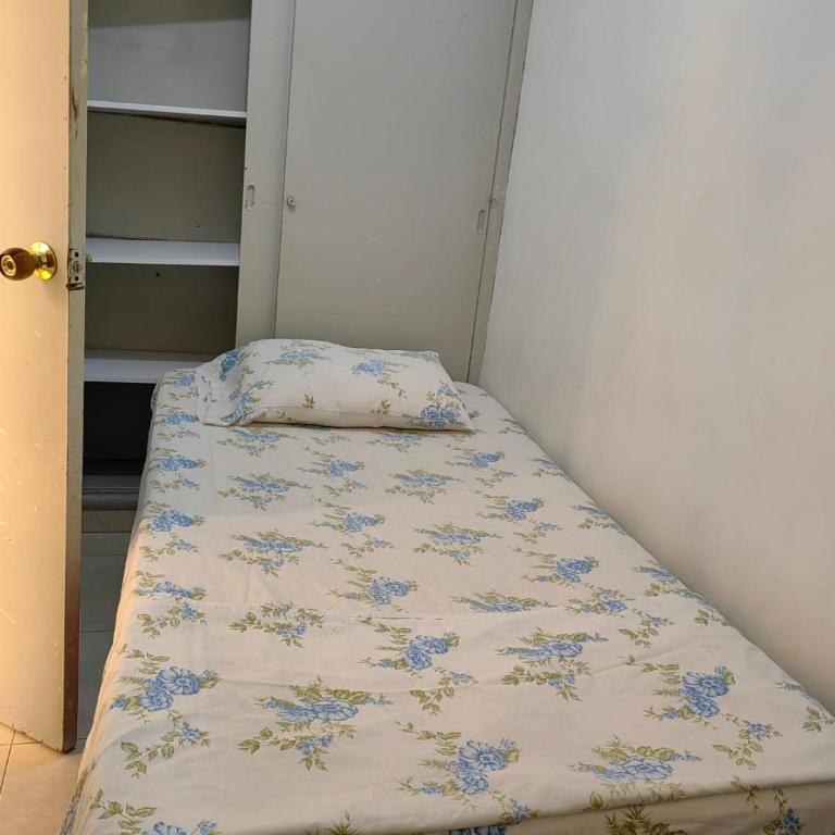 CASA PARA GRUPOS Medellin - Apartamento - 13