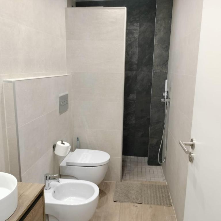 Apartamentos Suites&Homes - 1 Bedroom Apartment, Calle Serranos 32 - 1