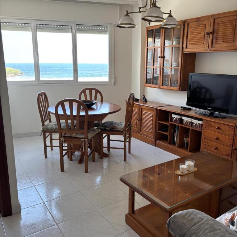 En Foz en 1a línea de playa - Apartamento de 2 dormitorios - 13