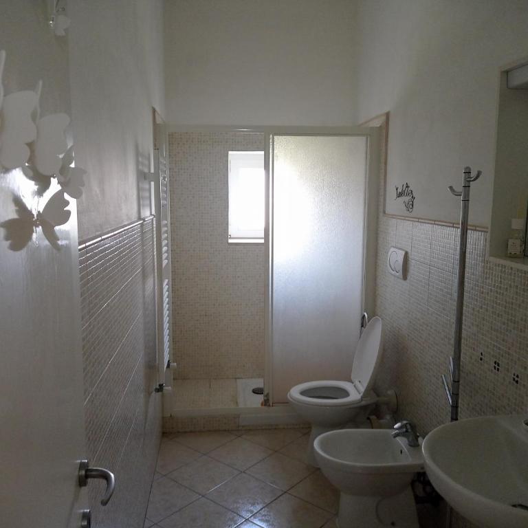 CasinaAlice Montenero - Appartamento con 1 Camera da Letto - 2