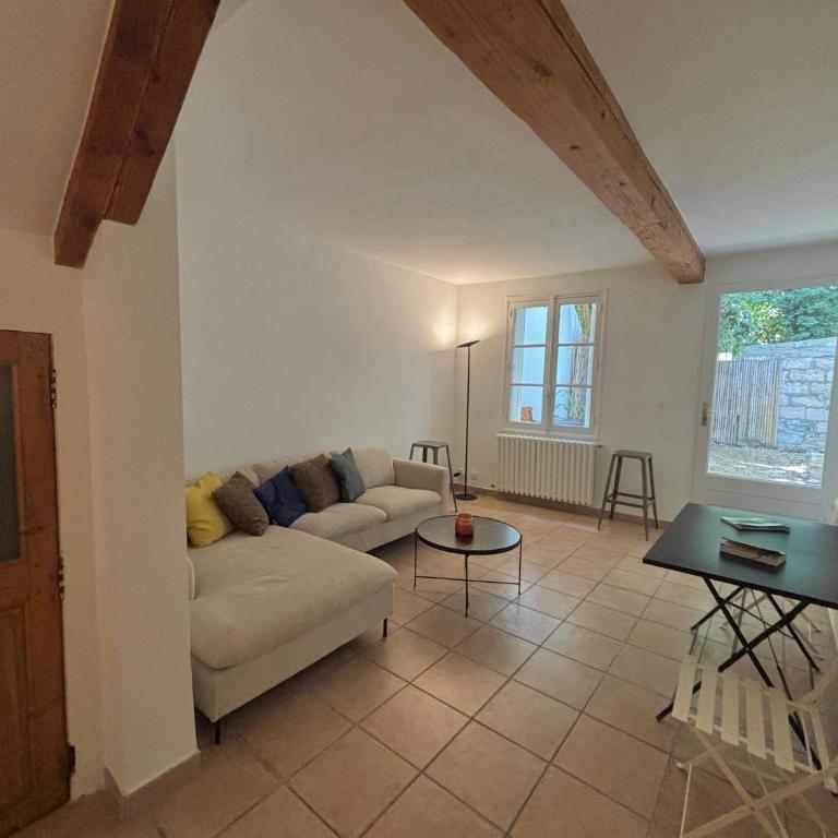 Charmante maison de ville avec cour intérieur - Five-Bedroom House - 3