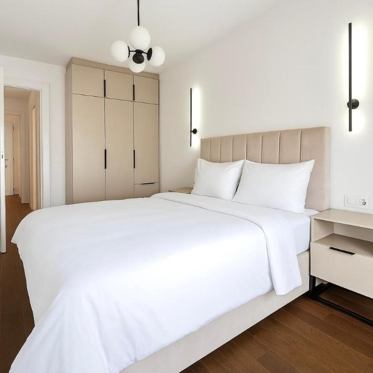 I&I Tesla Apartment III - One-Bedroom Apartment - 3