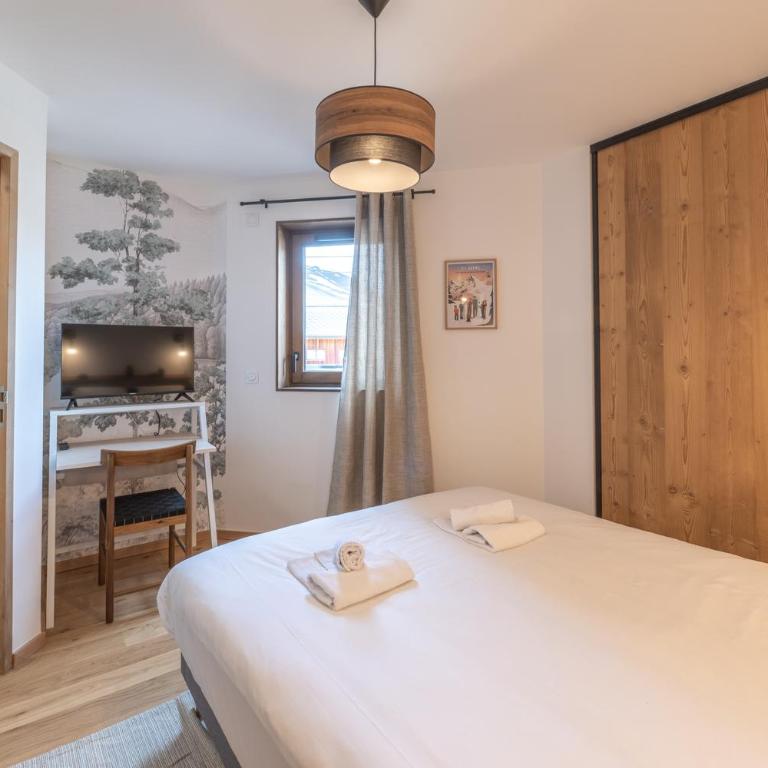Alpe d Huez Houses - Chez Brems - EXPRESSION - 3 chambres neuf tout proche Alpe Express - Appartement 3 Chambres Premium avec Balcon - 2