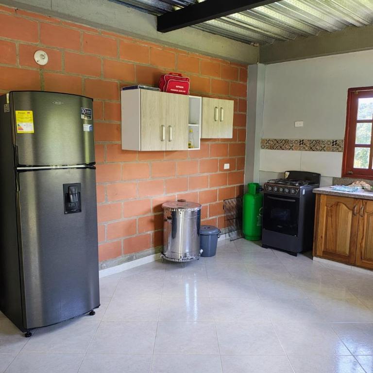 Cabaña en San Rafael Cerca de Ríos y Naturaleza - Three-Bedroom House - 13