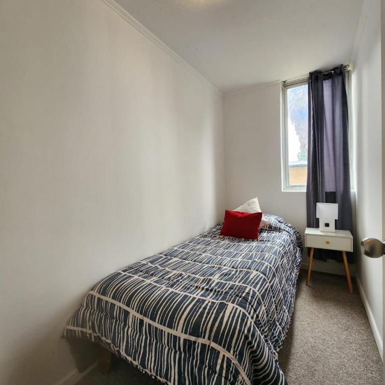 Depto Talca 3D 2B, cable, WiFi y estacionamiento - Three-Bedroom Apartment - 8