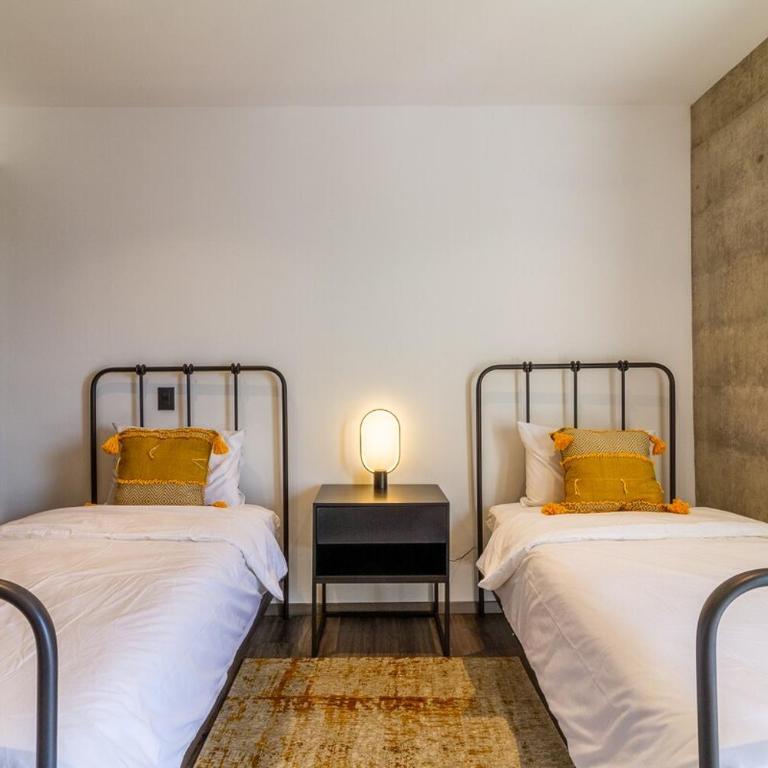 Serra Hospedajes SKY Americana - Three-Bedroom Apartment - 34