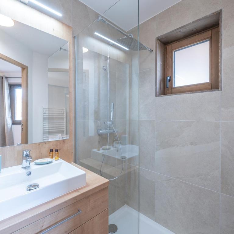 Alpe d Huez Houses - Chez Brems - EXPRESSION - 3 chambres neuf tout proche Alpe Express - Appartement 3 Chambres Premium avec Balcon - 5