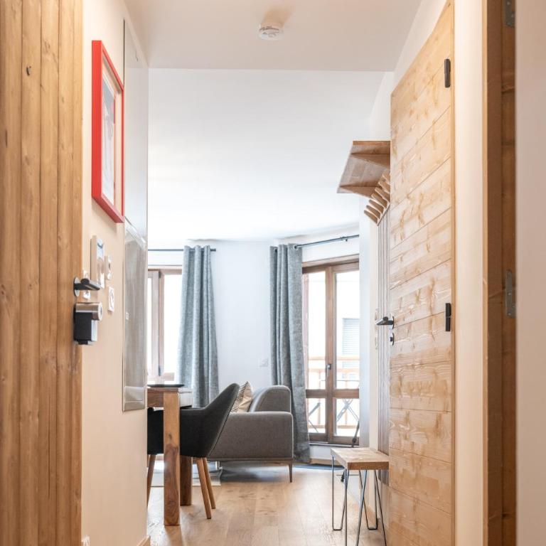 Alpe d Huez Houses - Chez Brems - EXPRESSION - 3 chambres neuf tout proche Alpe Express - Appartement 3 Chambres Premium avec Balcon - 11
