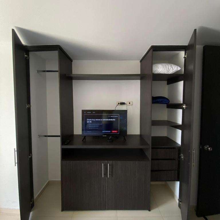 Apto central Tranquilo y hermosa vista - Apartamento de 2 dormitorios - 36