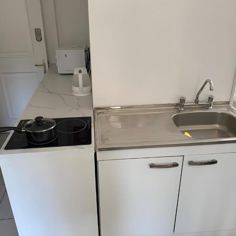 Eco Dpto Estudio El golf 9 - One-Bedroom Apartment - 6