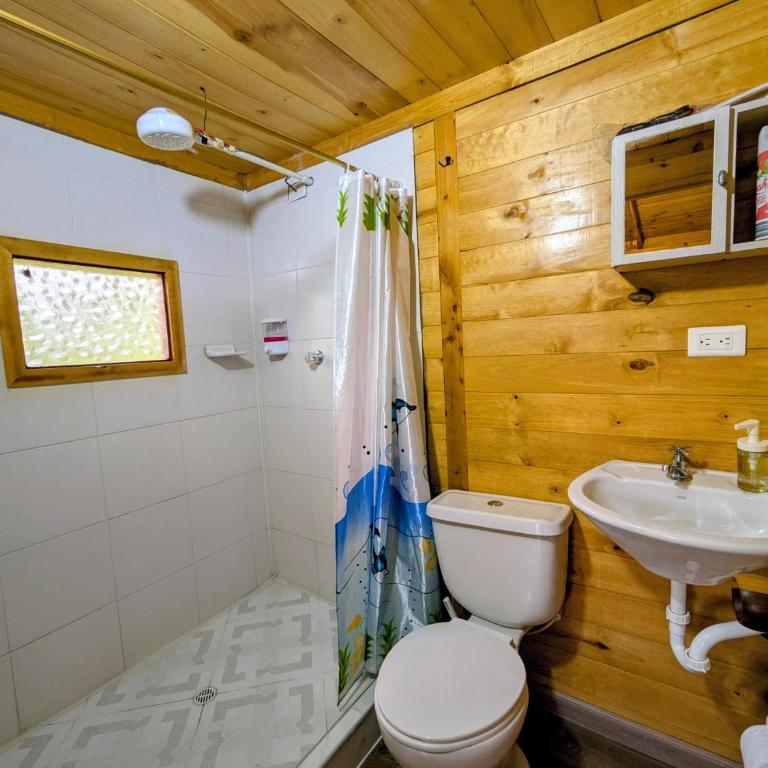 Cabaña Caracolí. Tranquilidad vía a la laguna - Casa Unifamiliar de 3 dormitorios - 2