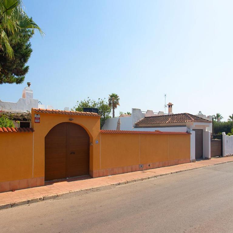 Villa Blanca - Three-Bedroom House - 13