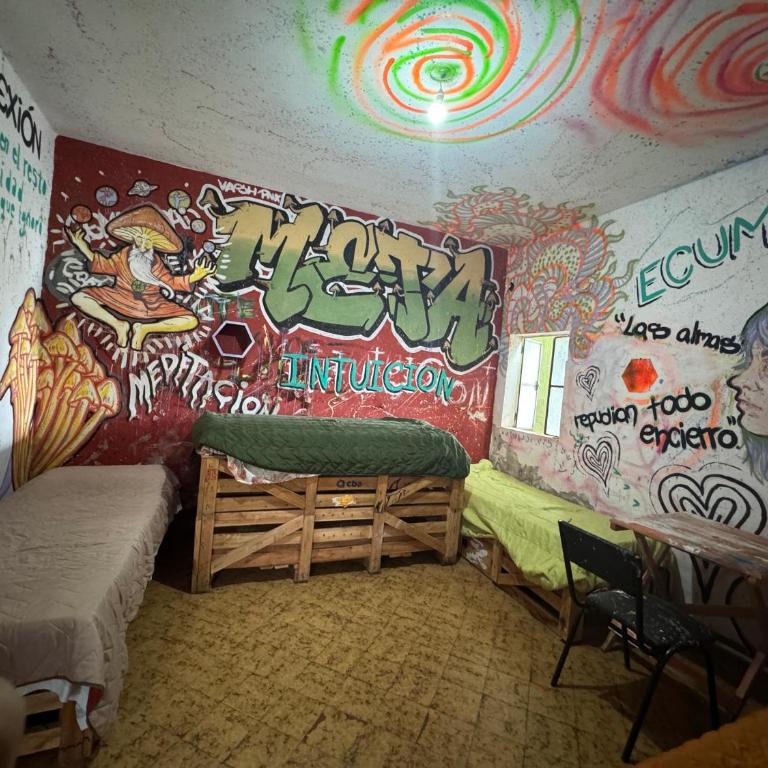 Meta! House mi casa es tu casa - Classic Quadruple Room - 8